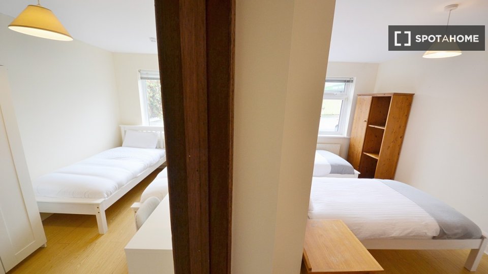 Double room Dublin, 14 beds — photo 11