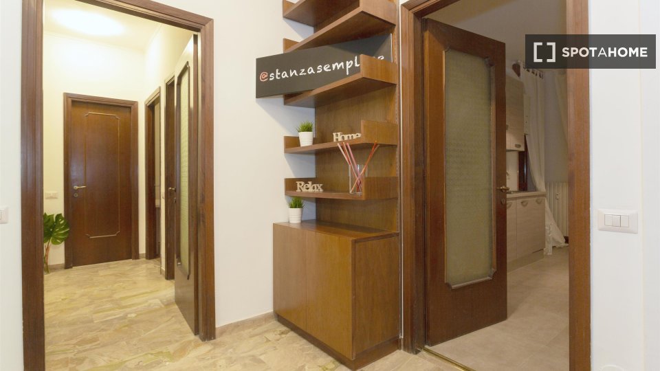 Double room Milan, 4 beds — photo 5