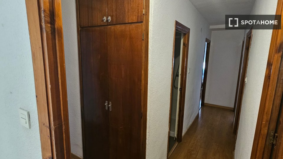 Double room Granada, 4 beds — photo 28