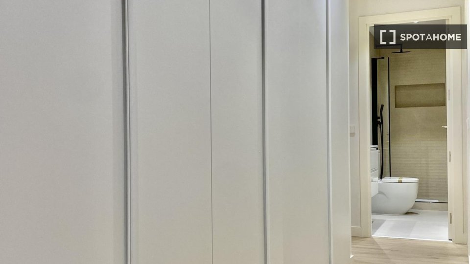 Apartment Madrid, 2 beds — photo 12