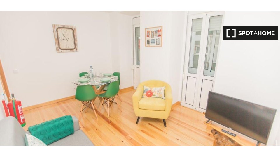 Apartment Lisbon, 2 beds — photo 9
