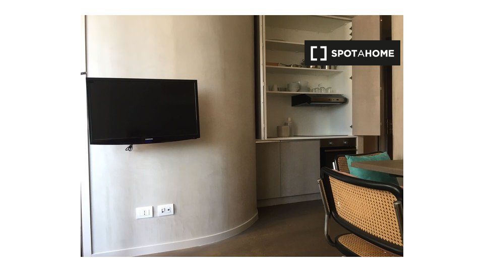 Apartment Milan, 2 beds, 43m² — photo 11
