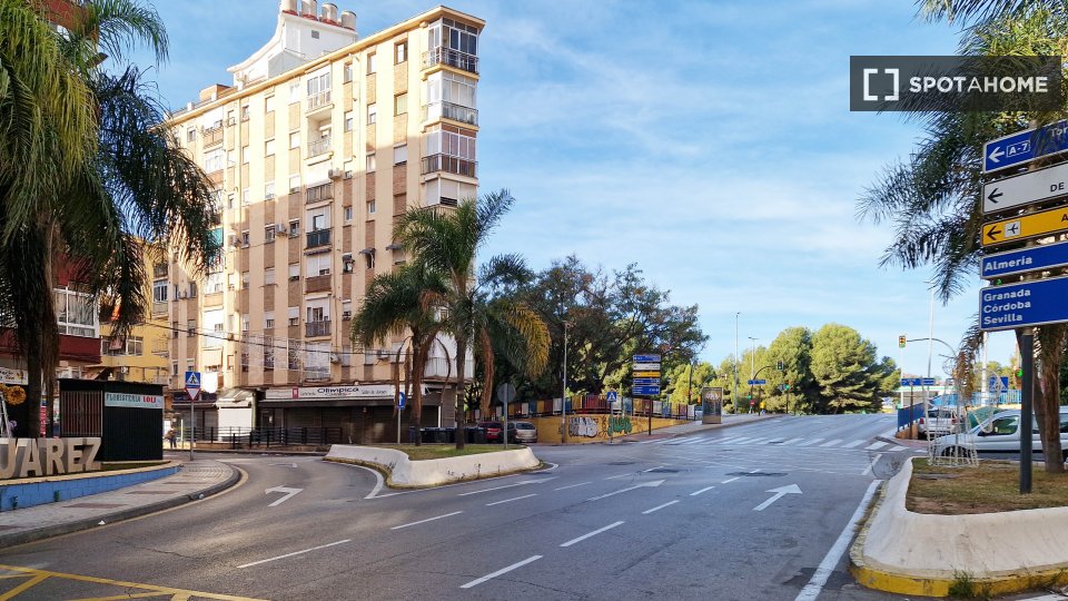 Apartment Malaga, 3 beds, 68m² — photo 5