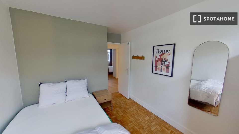 Double room Paris, 10 beds — photo 1