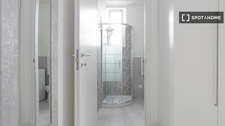 Apartment mono Milan, 35m² — photo 2
