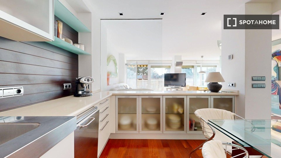 Apartment Alicante, 3 beds — photo 17