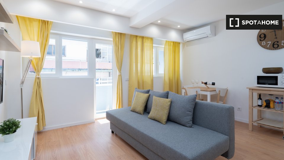 Apartment Porto, 1 bed — photo 2