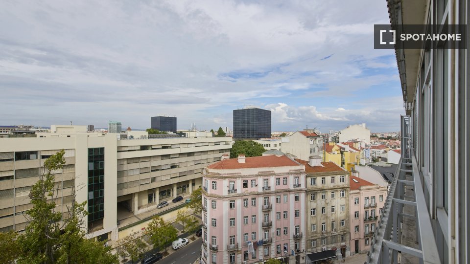 Double room Lisbon, 9 beds — photo 15