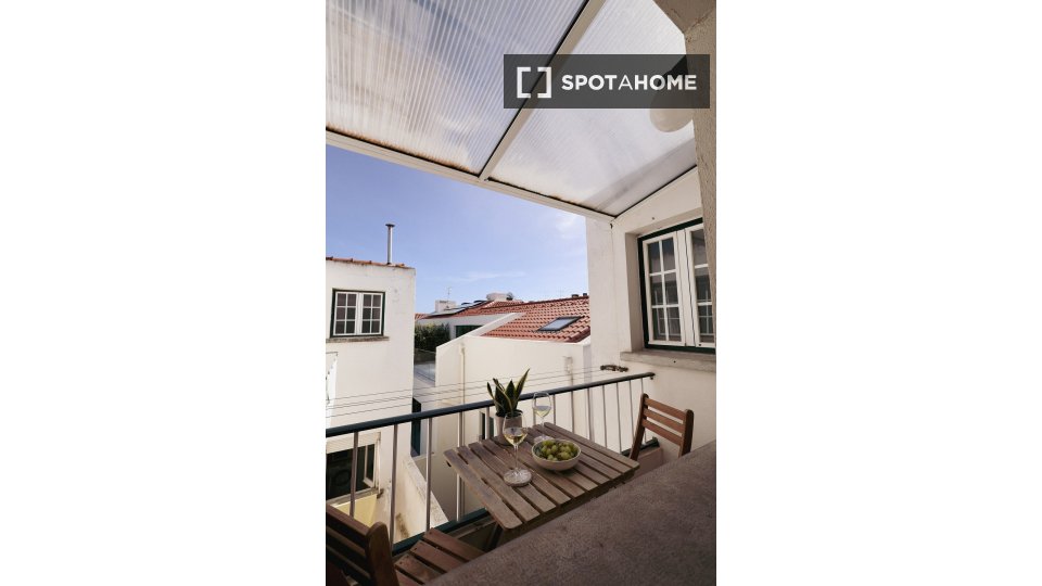 Apartment Lisbon, 2 beds — photo 9