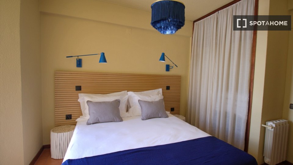 Apartment Lisbon, 10 beds — photo 12