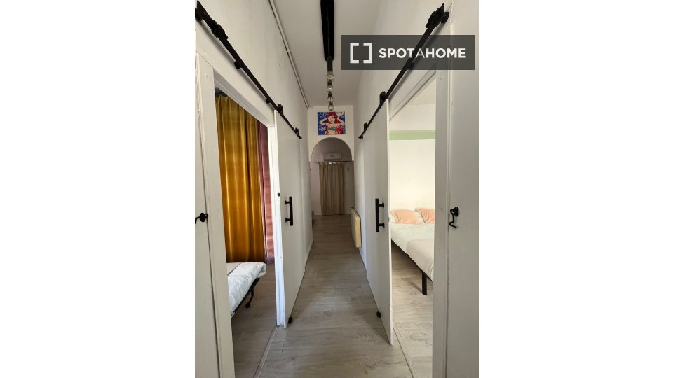 Camera doppia Barcellona, 2 camere, 60m² — foto 2