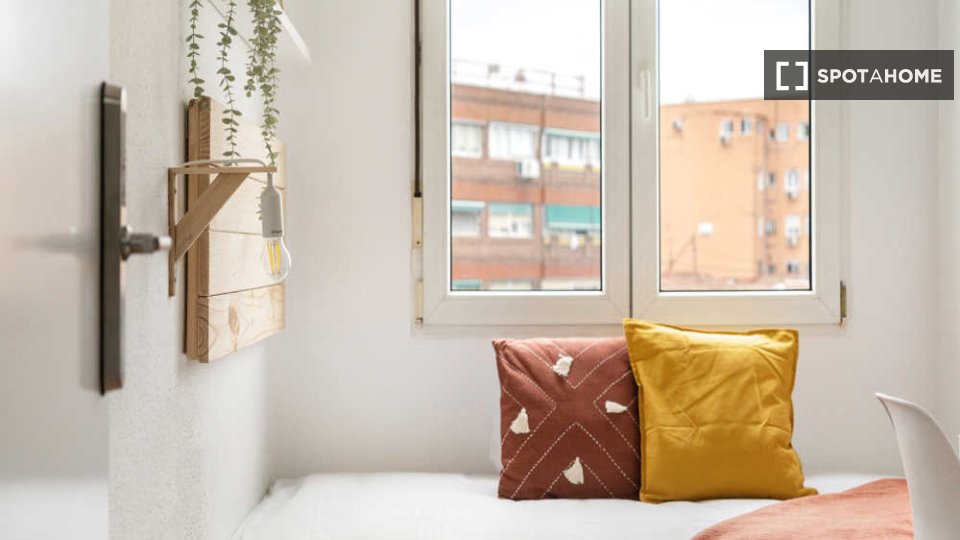 Double room Madrid, 6 beds — photo 31