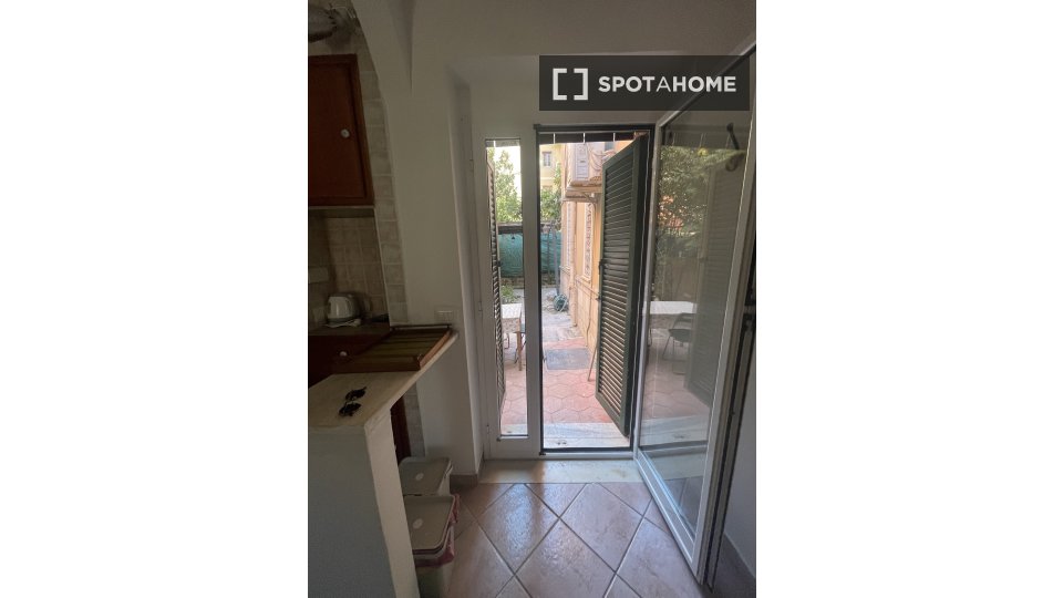 Apartment Rome, 1 bed, 50m² — photo 53