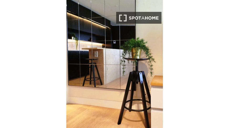 Apartment mono Lisbon, 71m² — photo 13