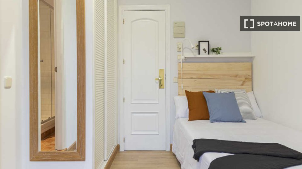 Chambre double Madrid, 41 chambres, 1620m² — photo 98