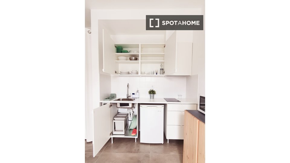 Apartment mono Lisbon, 24m² — photo 16