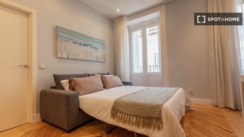 Apartment Madrid, 1 bed, 50m² — photo 8