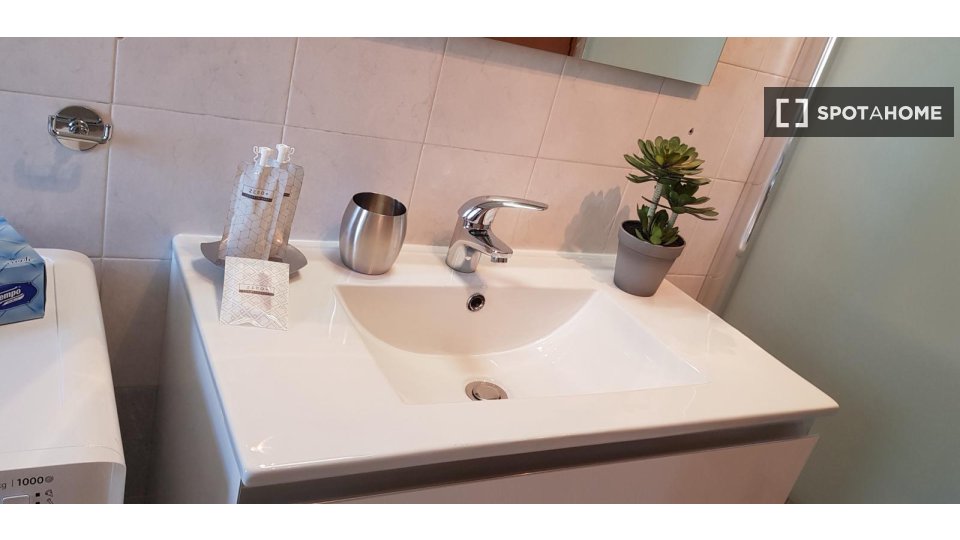 Apartment Milan, 1 bed — photo 17