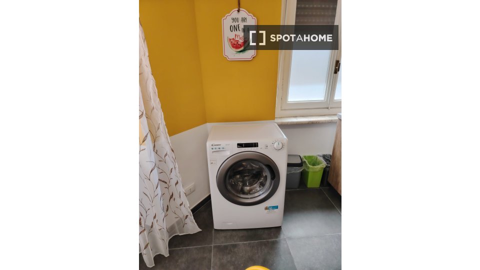 Double room Turin, 2 beds — photo 10
