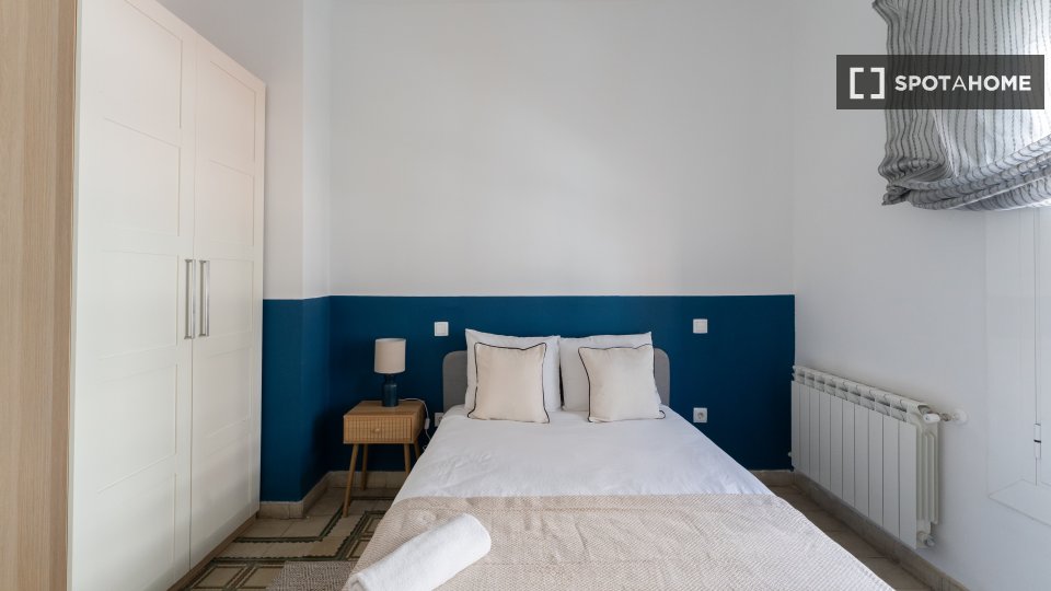 Double room Madrid, 6 beds — photo 17