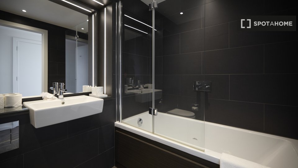 Apartment London, 2 beds, 98m² — photo 4