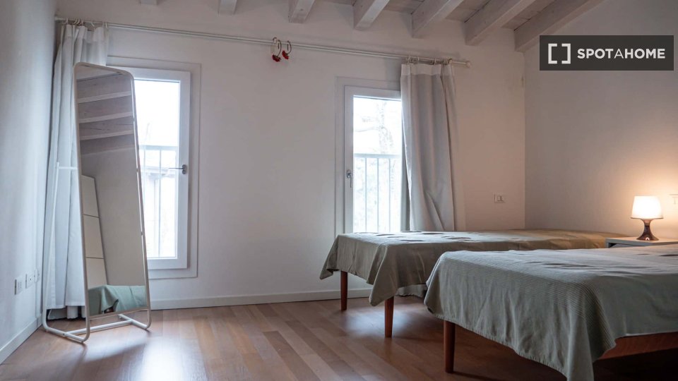 Apartment Milan, 1 bed, 110m² — photo 12