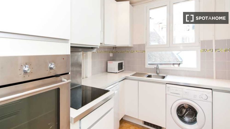 Double room Paris, 4 beds, 70m² — photo 15