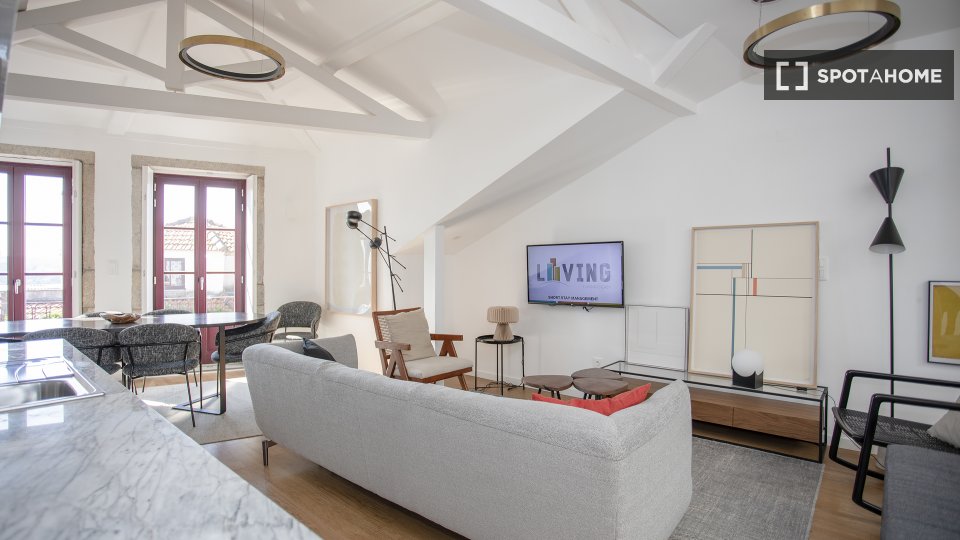 Apartment Porto, 4 beds, 140m² — photo 12
