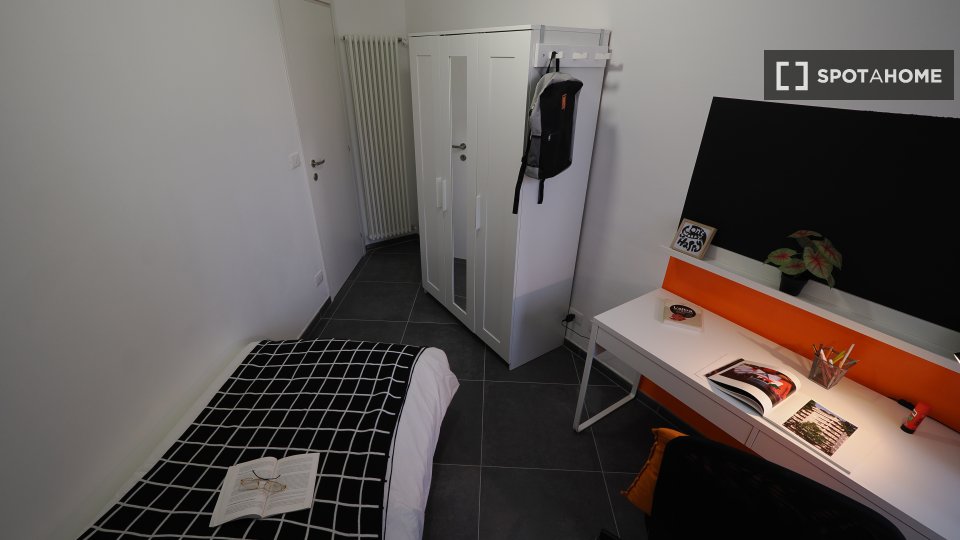 Double room Turin, 7 beds — photo 12
