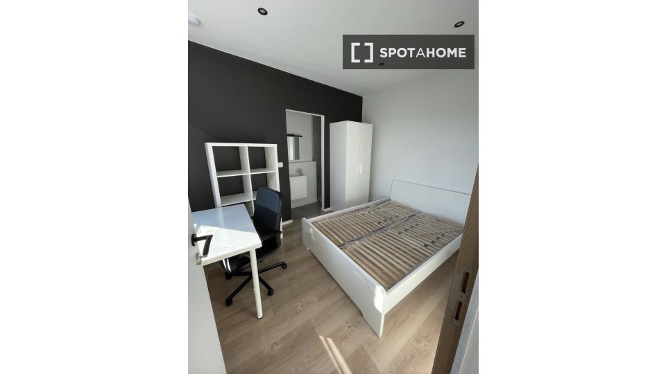 Double room Liege, 5 beds — photo 1