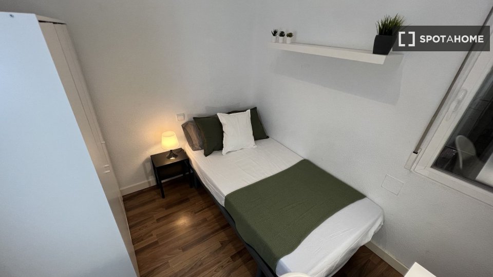 Habitación doble Madrid, 4 habitaciones, 120m² — foto 11