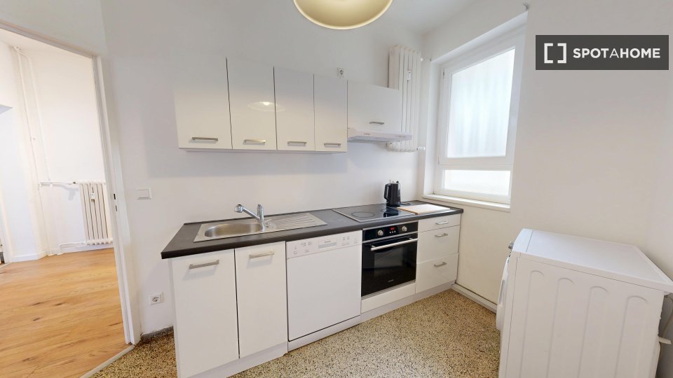 Apartment Berlin, 1 bed, 55m² — photo 2