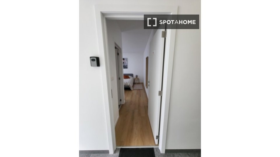 Double room Brussels, 4 beds — photo 2