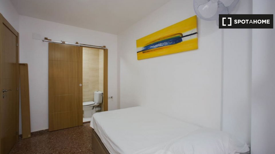 Camera doppia Valencia, 5 camere, 100m² — foto 3