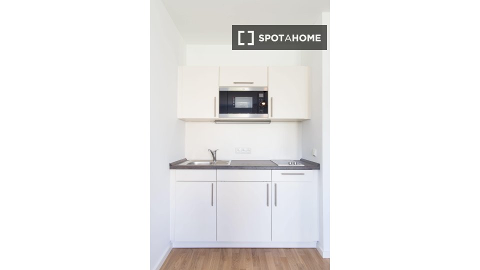 Apartment mono Berlin, 22m² — photo 2