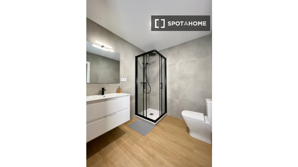 Apartment mono Barcelona, 35m² — photo 4