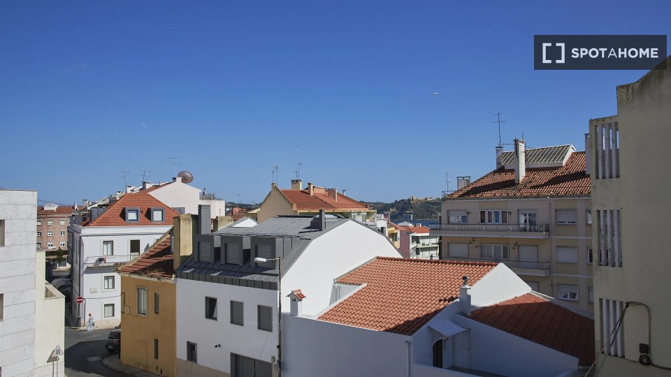 Double room Lisbon, 13 beds — photo 13