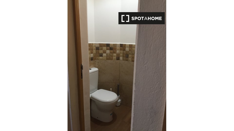 Double room Porto, 5 beds, 12m² — photo 1