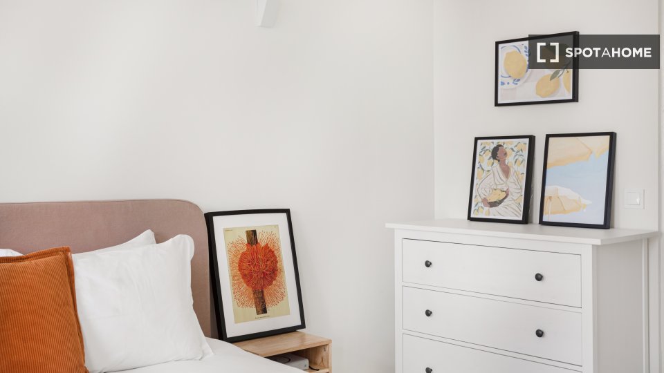 Apartment Lisbon, 3 beds — photo 11