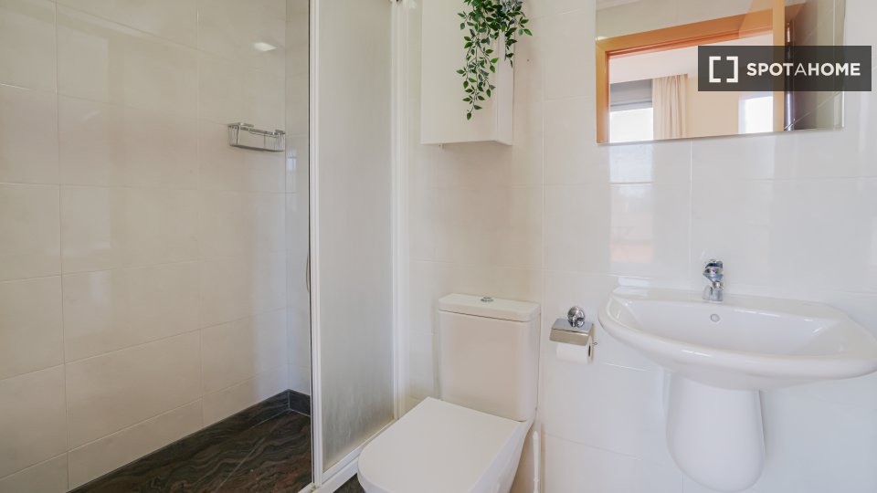 Double room Barcelona, 17 beds, 550m² — photo 6
