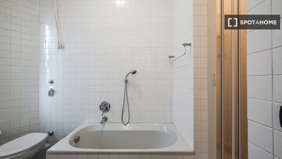 Apartment Milan, 2 beds, 85m² — photo 9