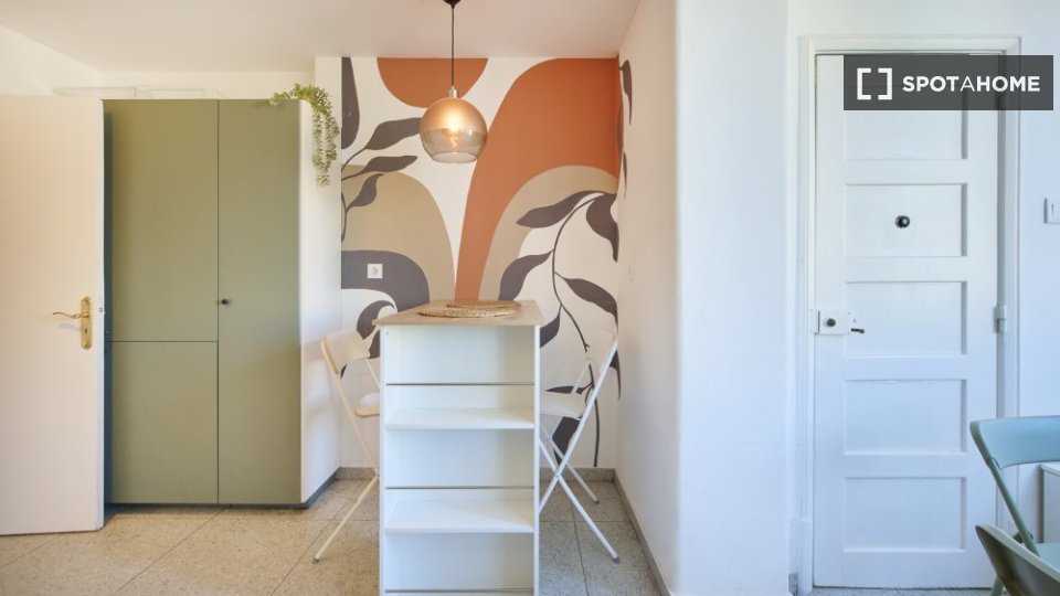 Double room Lisbon, 7 beds — photo 10