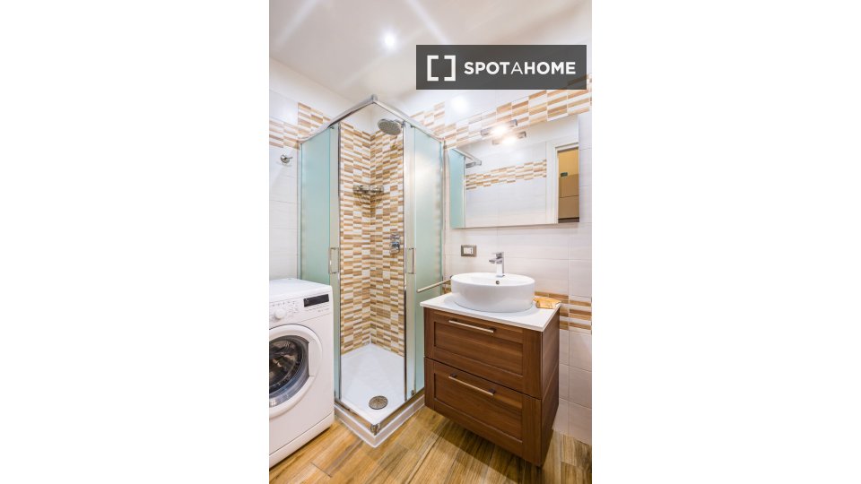 Apartment Naples, 1 bed, 60m² — photo 19