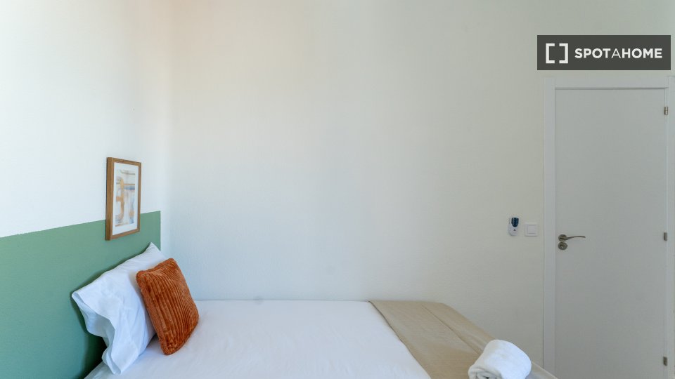 Double room Madrid, 7 beds — photo 6