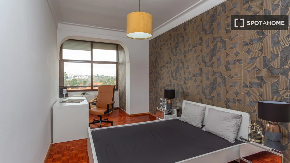 Double room Lisbon, 4 beds — photo 3