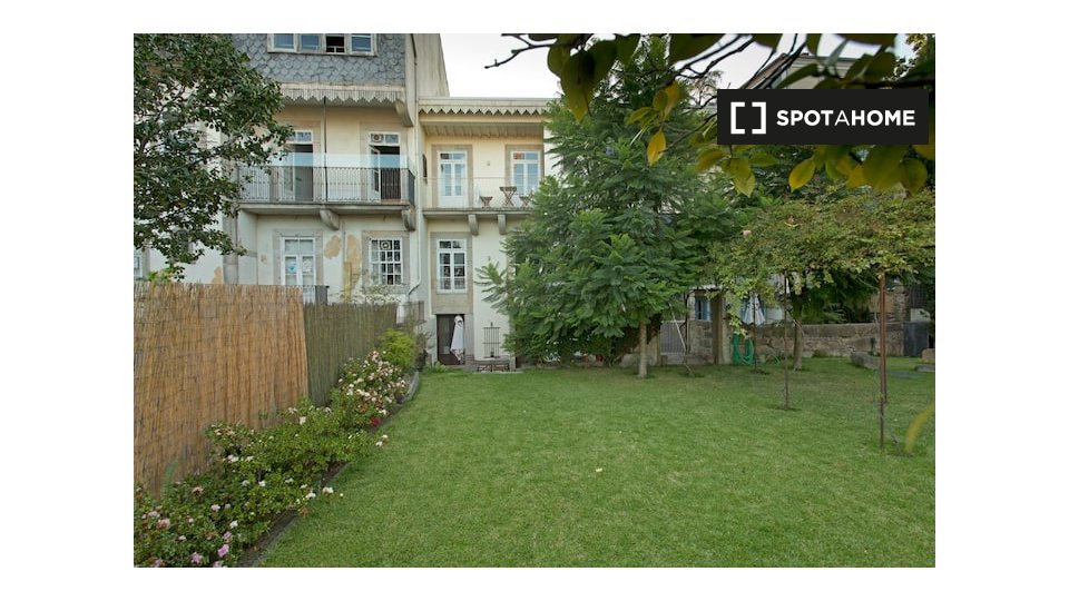 Apartment Porto, 1 bed — photo 1