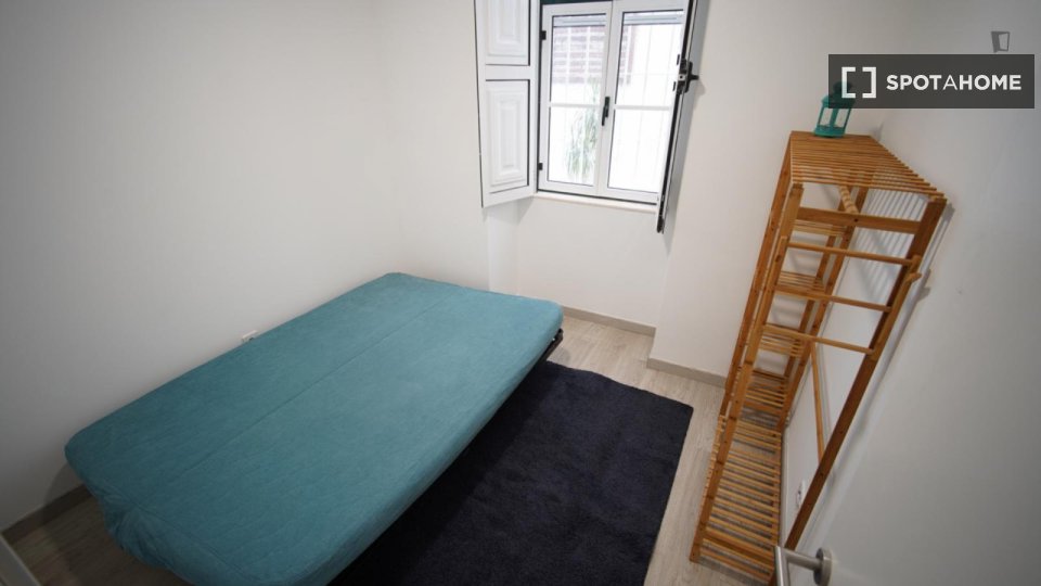 Apartment Lisbon, 2 beds — photo 11