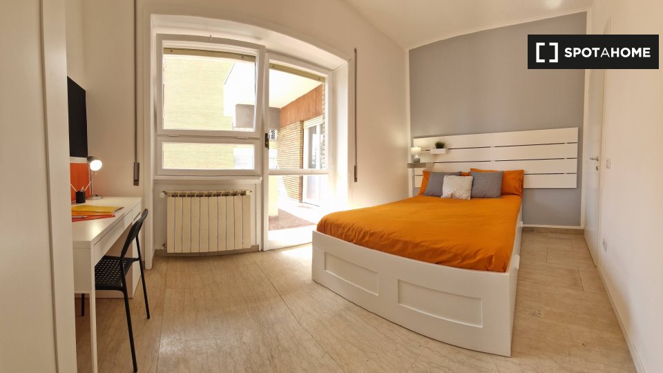 Double room Rome, 6 beds — photo 4