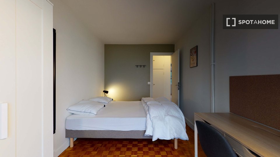 Double room Paris, 15 beds — photo 18