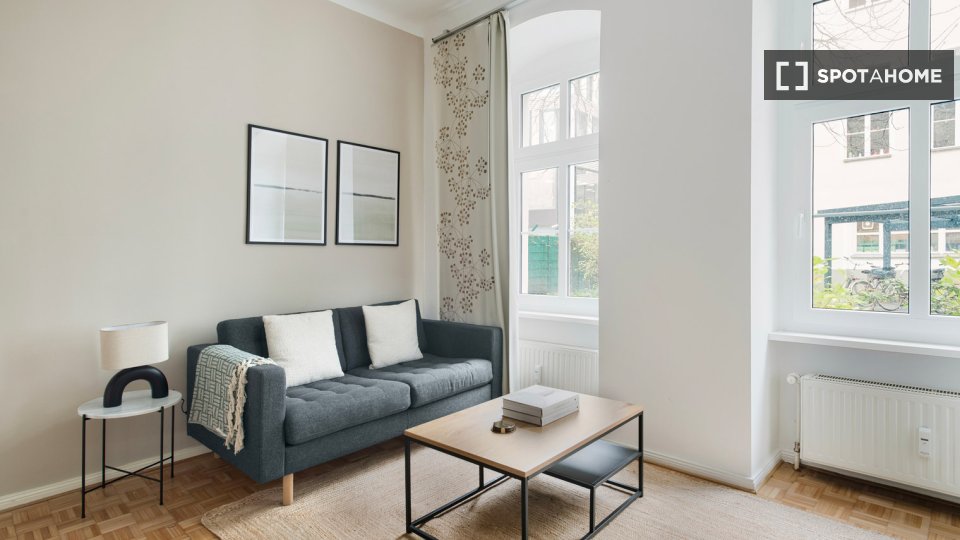 Apartment Berlin, 1 bed, 50m² — photo 1